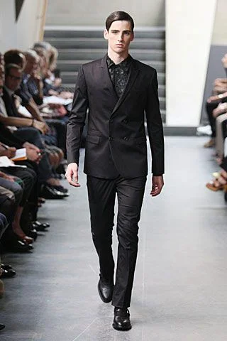 Look 28